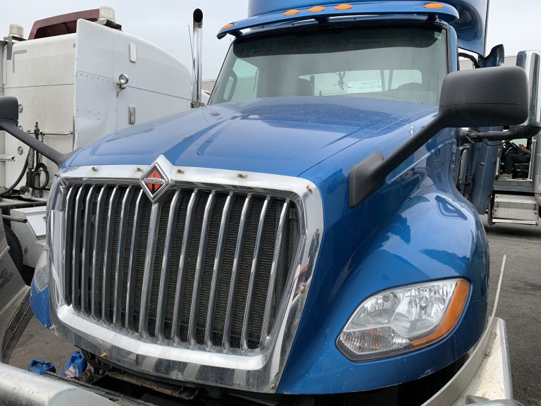 2019 INTERNATIONAL LT625 HOOD SRT Diesel Truck & Trailer Repair Shop