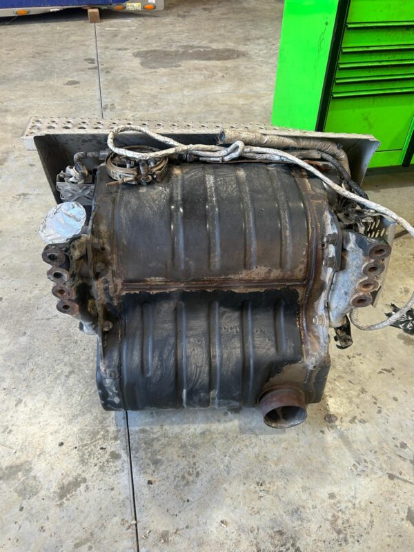 2023 DETROIT ONE-BOX AFTERTREATMENT FOR SALE - SRT DIESEL ABBOTSFORD DOC SCR Module Assembly: DDE A6814900214 DPF Diesel Particulate Filter Kit: DDE A0024908392, ESZ ADQ0919, ABP N49 ADQ0919 Inlet Nox Sensor: DDE A0111536128 Differential Pressure Sensor: DDE A0121530228 Outlet Nox Sensor: DDE A0111534028 DOC SCR Outlet Temperature Sensor: DDE A0115424318 Soot Particulate Sensor: DDE A0111531228 DPF Outlet Temperature Sensor: DDE A0115424118